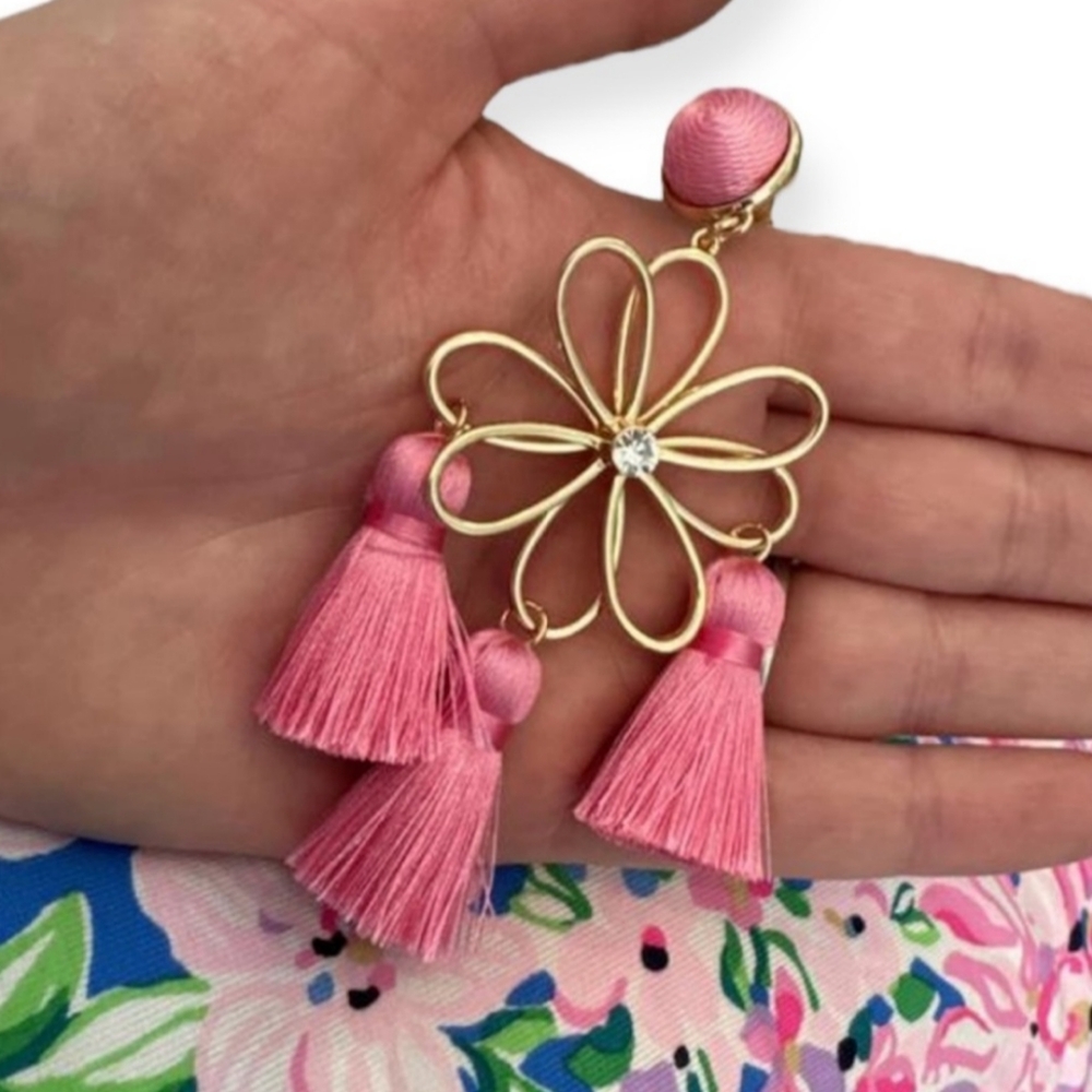 NWT Lilly Pulitzer Back to Clover Earrings